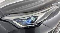 Toyota C-Hr 122h Distinctive 2WD E-CVT MY22 — photo 17
