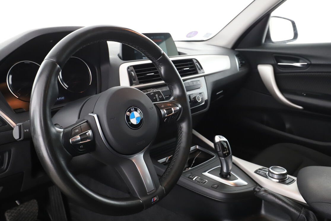 BMW Série 1 118i Lounge BVA8 — photo 10