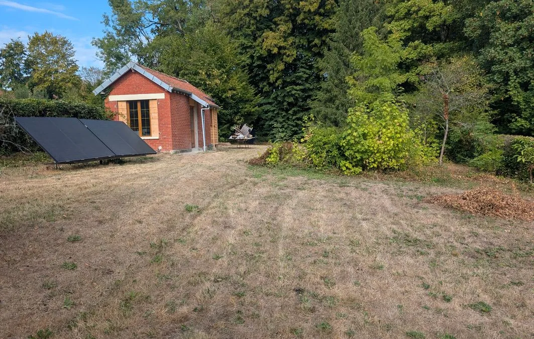 Photo 1