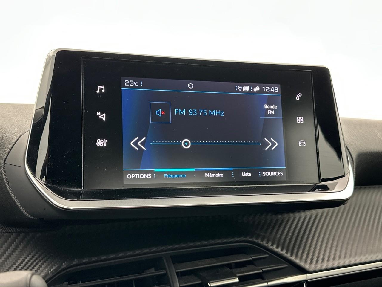 Peugeot 2008 puretech 130 s&s eat8 active pack — photo 22