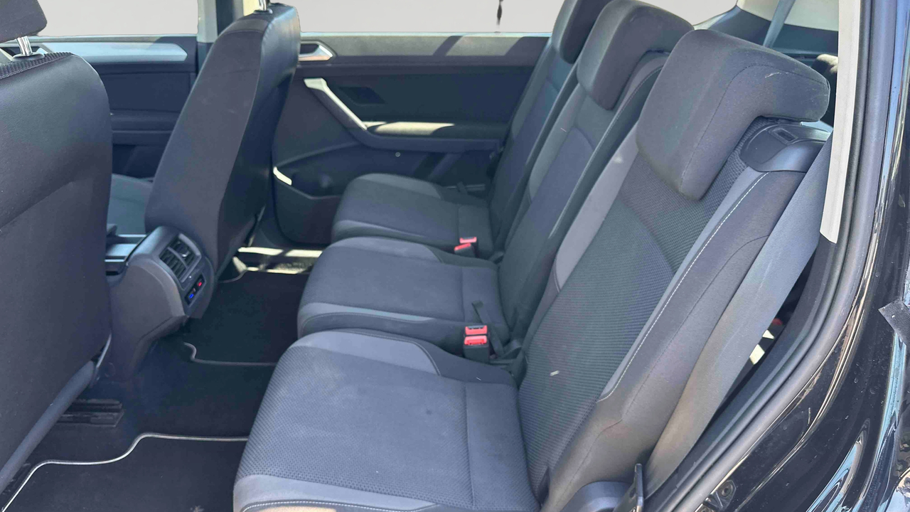 Volkswagen Touran 1.6 TDI 115 BMT DSG7 — photo 12