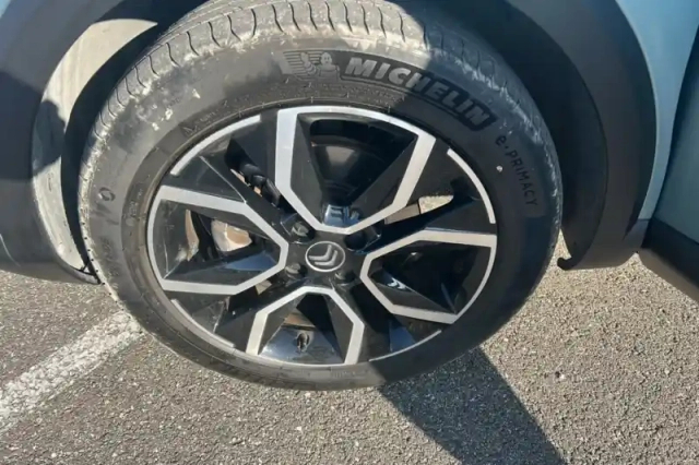 Citroën C4 e- 136 ch automatique — photo 5
