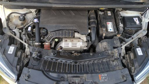 Opel Crossland X 1.2 Turbo 110 BVA6 - Ultimate – 2019 – 82721 km – Essence – Boîte Automatique — photo 45