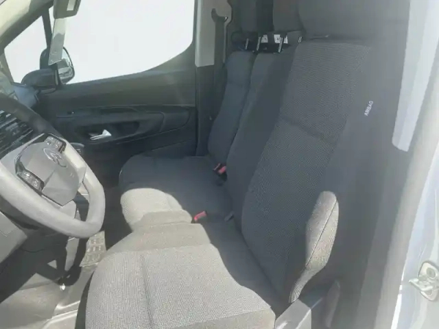 Citroën Berlingo van taille m 650kg bluehdi 130 s&amp;s bvm6 — photo 11