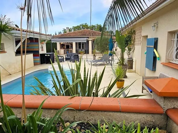 Villa 6 pièces 148 m²