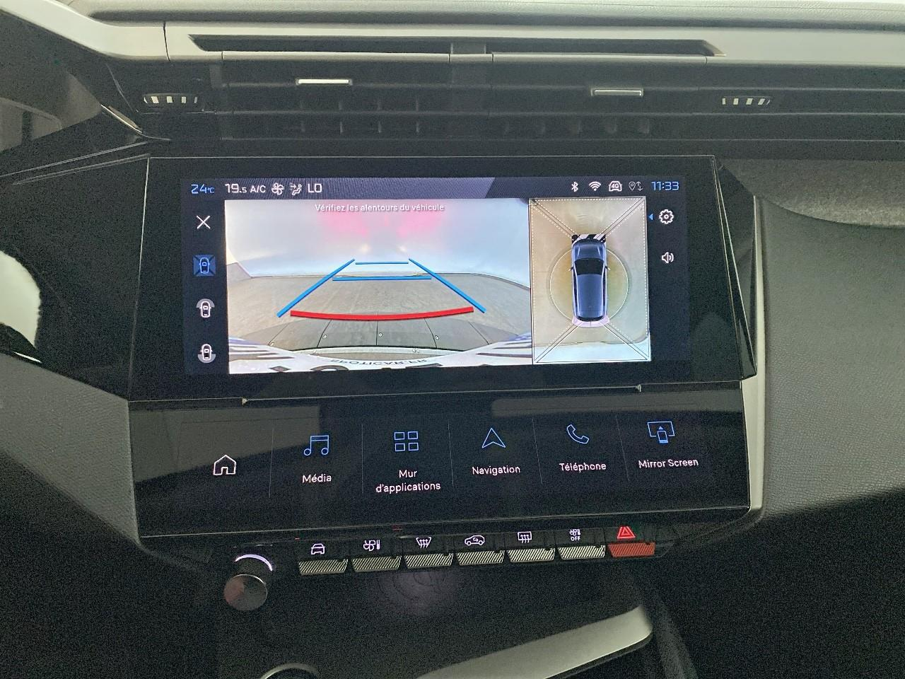 Peugeot 308 hybrid 145 e-dcs6 allure — photo 15