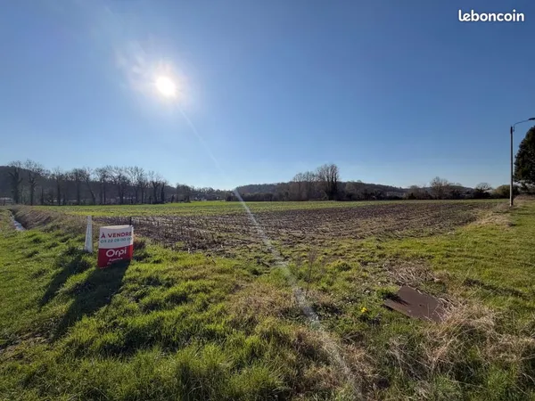 Terrain 1 055 m² Liercourt