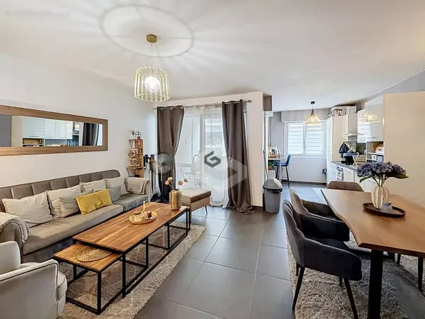 Appartement 3 pièces 80 m²