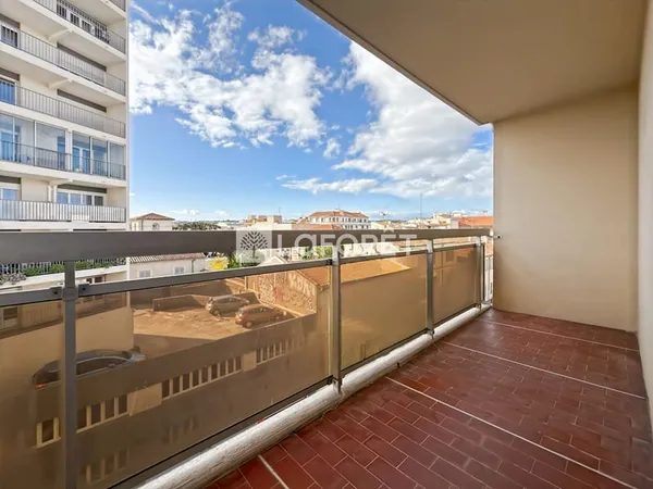 Appartement NIMES 1 pièce(s) 32 m2