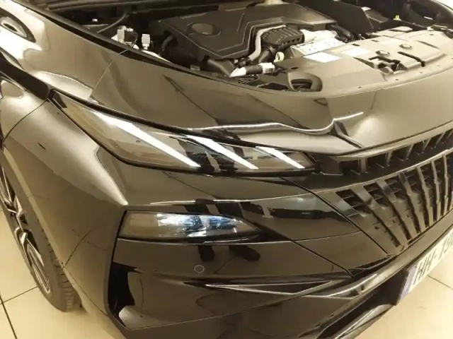 Peugeot 308 sw hybrid 145 e-dcs6 — photo 16