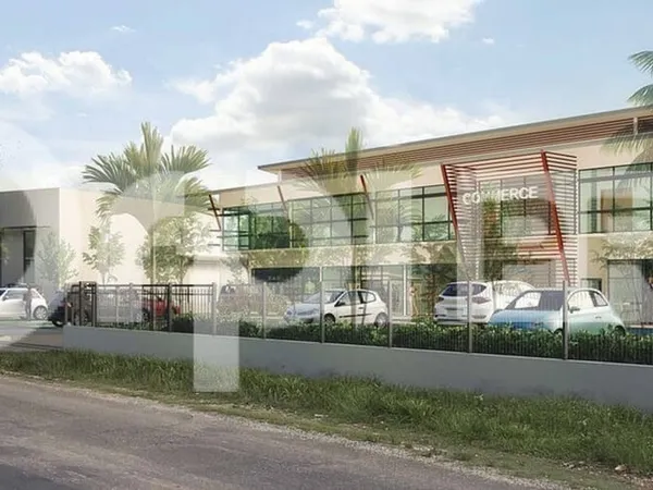 Local commercial 478 m²