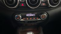 Nissan Juke 1.6 Hybrid 143ch N-Connecta 2022.5 — photo 26