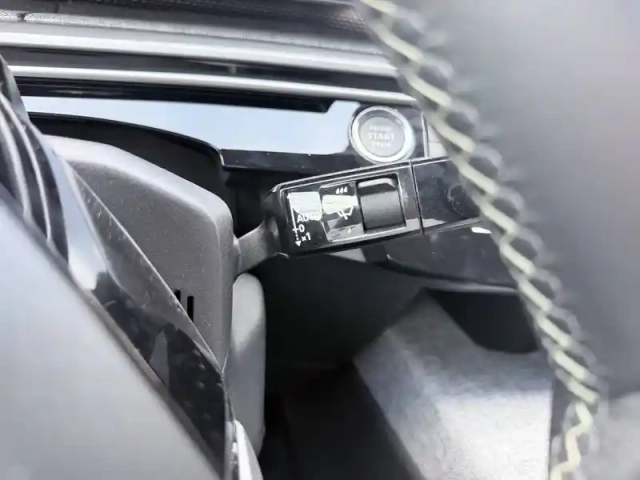 Peugeot 3008 plug-in hybrid 195 e-dcs7 — photo 47