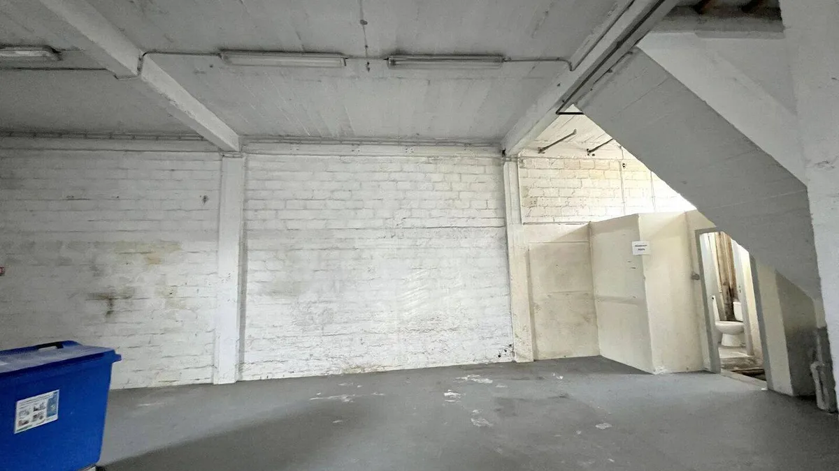 Photo 3