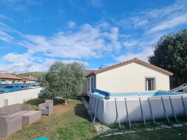 Maison plein pied terrain 400m2