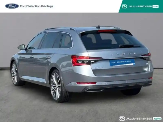 Skoda Superb combi 1.4 tsi phev 218ch laurin&amp;klement dsg6 — photo 3