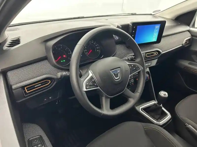 Dacia Sandero eco-g 100 - 22 — photo 37