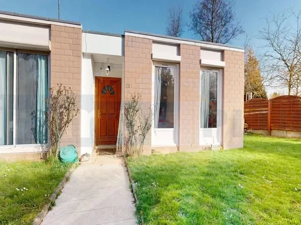 Maison Bois d'Arcy 4 pièces 77.26 m², 3 chambres, parking extérieur