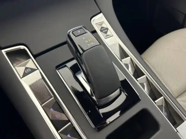 Ds Ds 7 hybride rechargeable e-tense 225 eat8 — photo 21