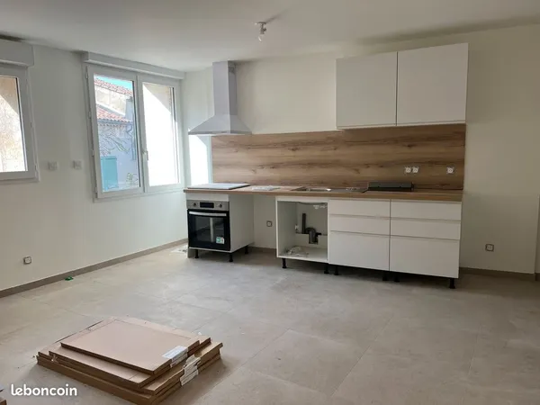 Appartement T2 rénové 47m² + pièce supplémentaire - Dions