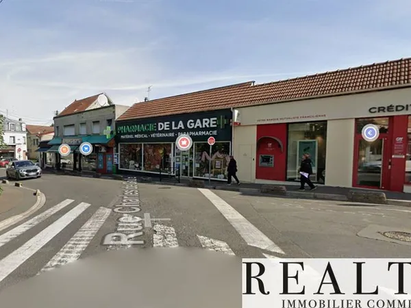 Local commercial 131 m²