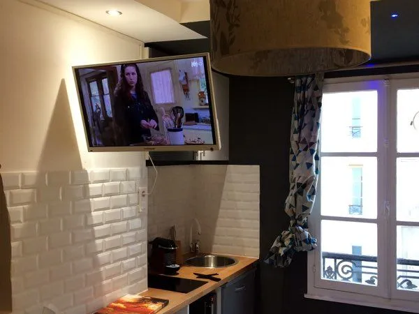 Studio meublé à louer dans le 8ème arrondissement