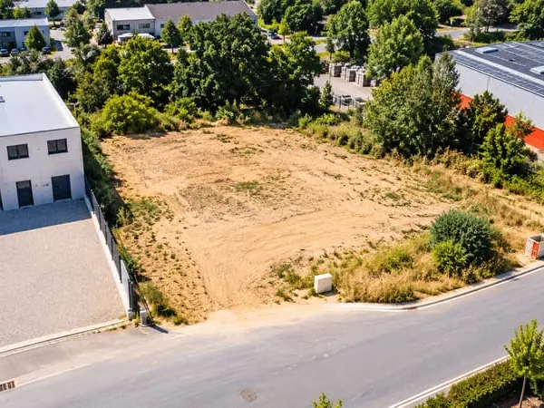 Terrain 1505 m²