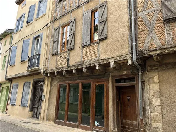 Local commercial 1 pièce 45 m²