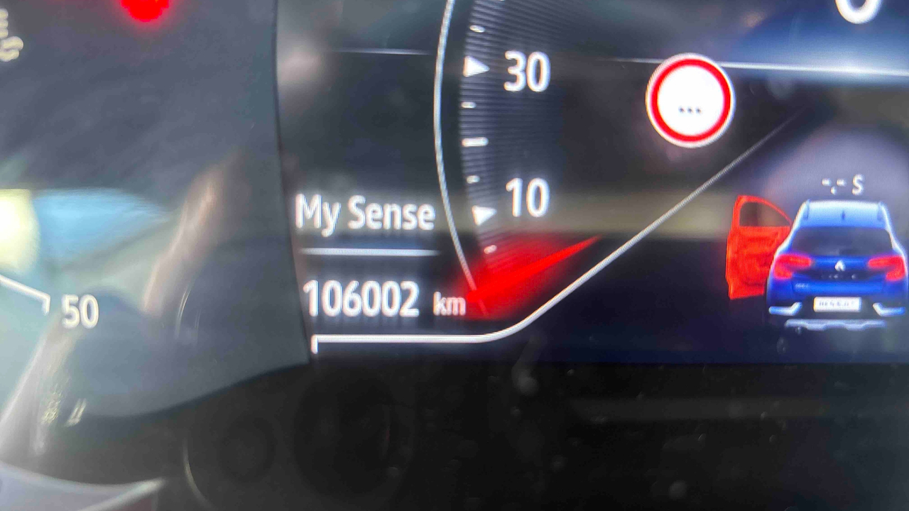 Renault Captur Blue dCi 115 EDC — photo 25