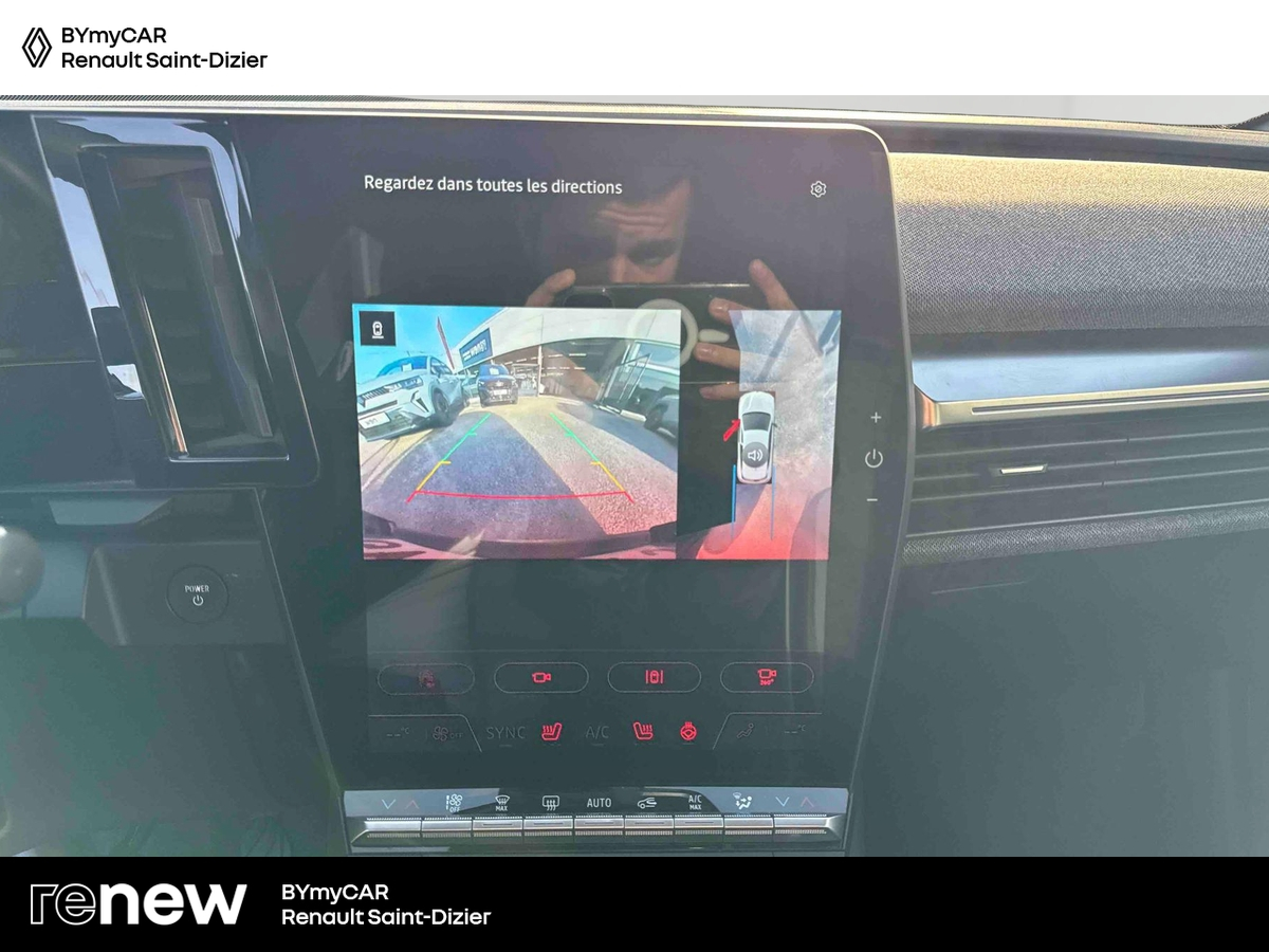 Renault Megane E-Tech EV60 220 ch optimum charge — photo 21