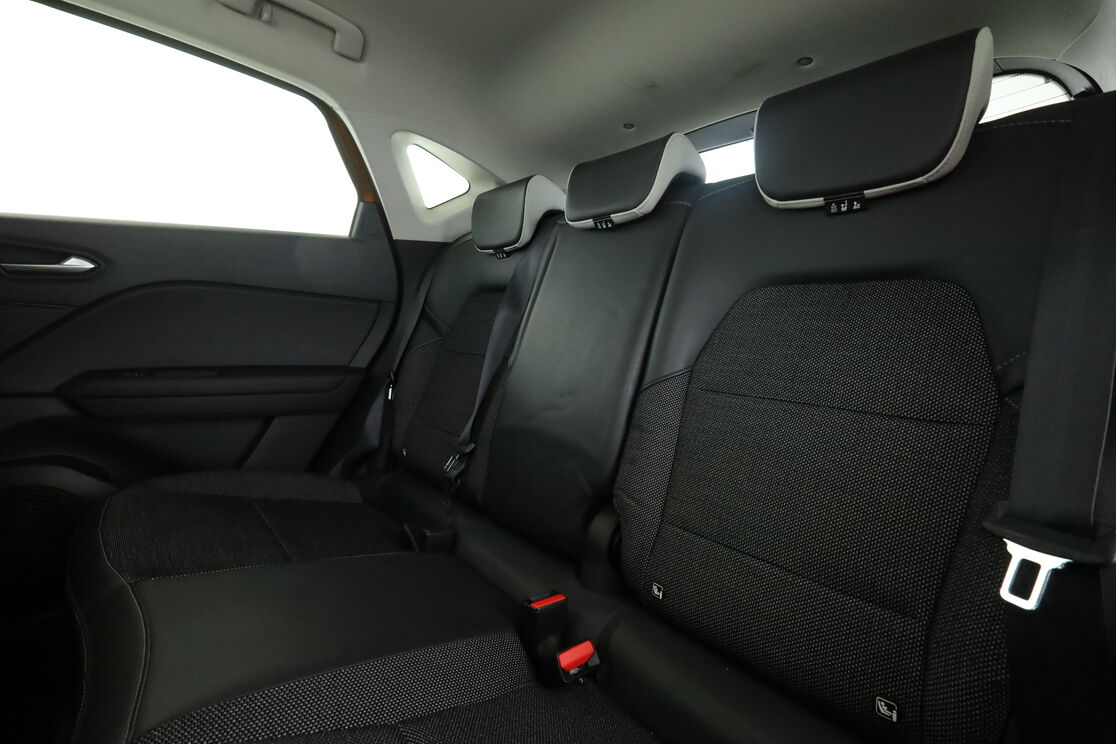 Renault Captur 1.0 TCe Intens — photo 13