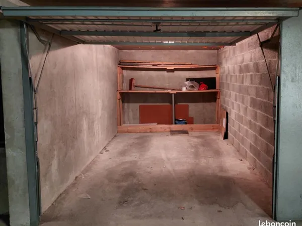 Location Box