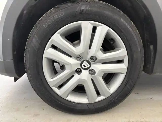 Dacia Sandero eco-g 100 — photo 28