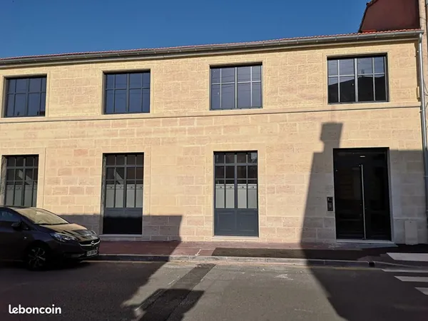 Bureaux 154 m²