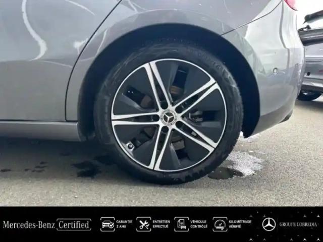 Mercedes Classe A 200 d 150ch progressive line 8g-dct — photo 13