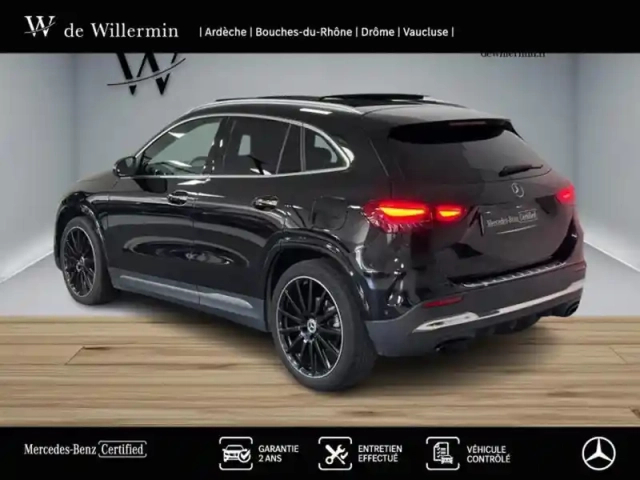 Mercedes Gla 200 d amg line — photo 3