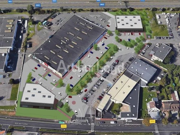 Local commercial 1613 m²