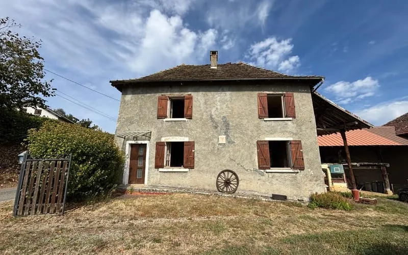 Photo 1