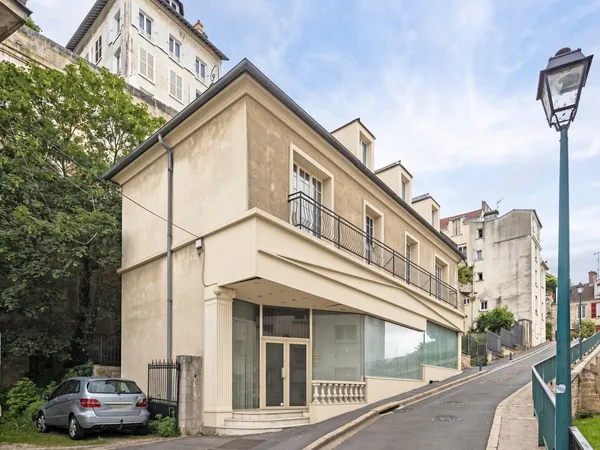 LOCATIONS DE BUREAUX PONTOISE HYPER CENTRE