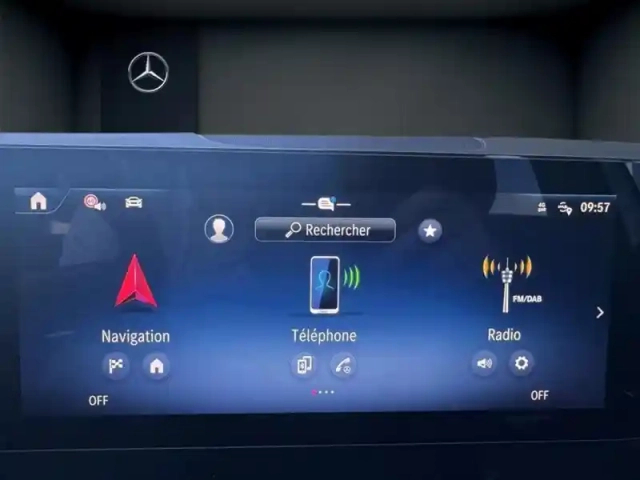 Mercedes Gla 250 e hybrid eq amg line — photo 18