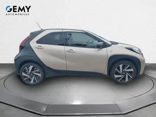 Toyota Aygo X 1.0 vvt-i 72 s-cvt — photo 24