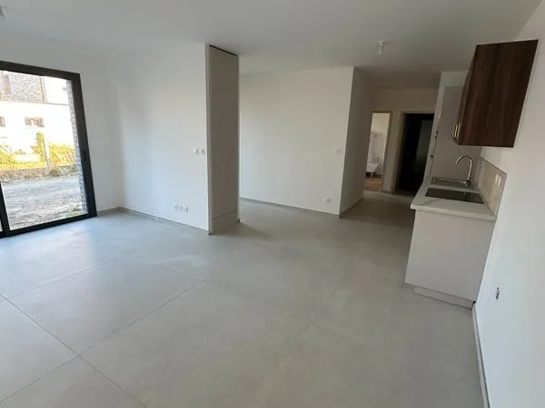 Loue T3 neuf, rue des fusilles prox métro