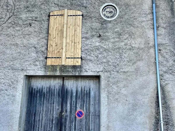 Stationnement Vente Brens   75000€