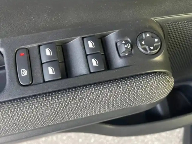 Citroën C3 Aircross puretech 130ch s&amp;s shine pack eat6 — photo 11