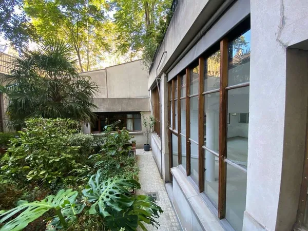 Bureaux 71 m²