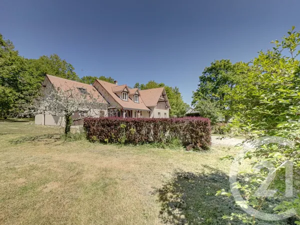 Maison 9 pièces 203 m²