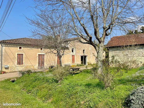 Maison 7 pièces 180 m²