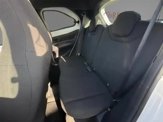 Toyota Aygo 1.0 vvt-i 72 dynamic — photo 10