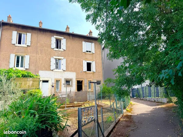 Maison 4 pièces 85 m²