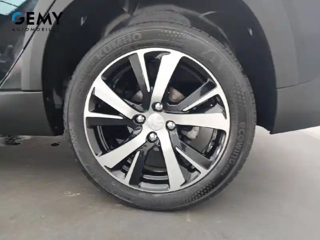 Peugeot 2008 1.2 puretech 130ch s&amp;s bvm6 — photo 11